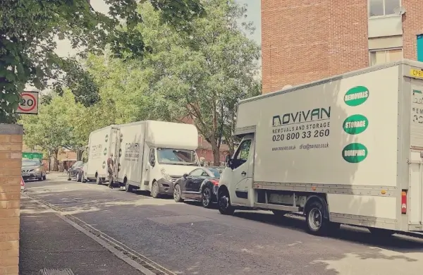 Removals in Brentford