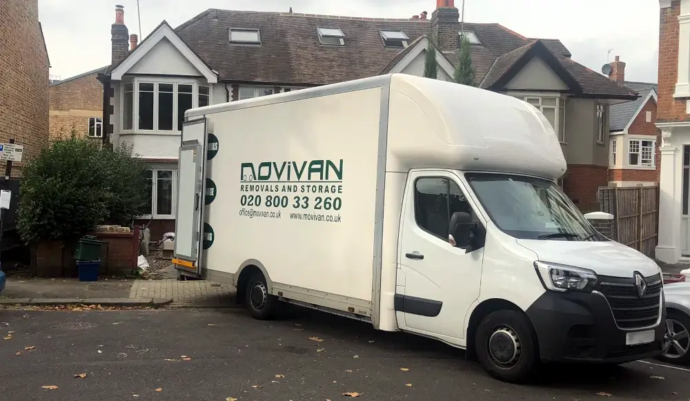 Small Moves London - Movivan Small moves London - Movivan