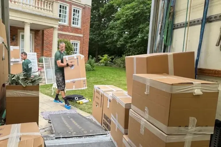 Slough moving companies