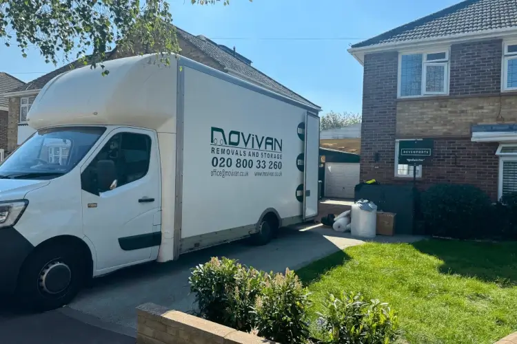 Storage delivery van - Movivan